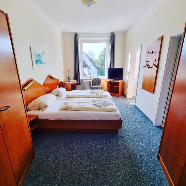 See Schlosshotel Am Kellersee Eutin Exterior photo
